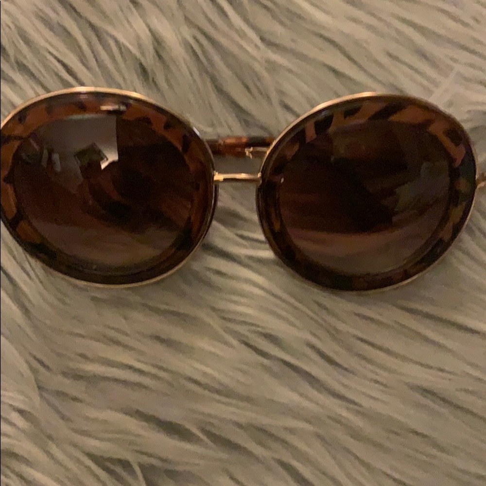 Fashion Shades